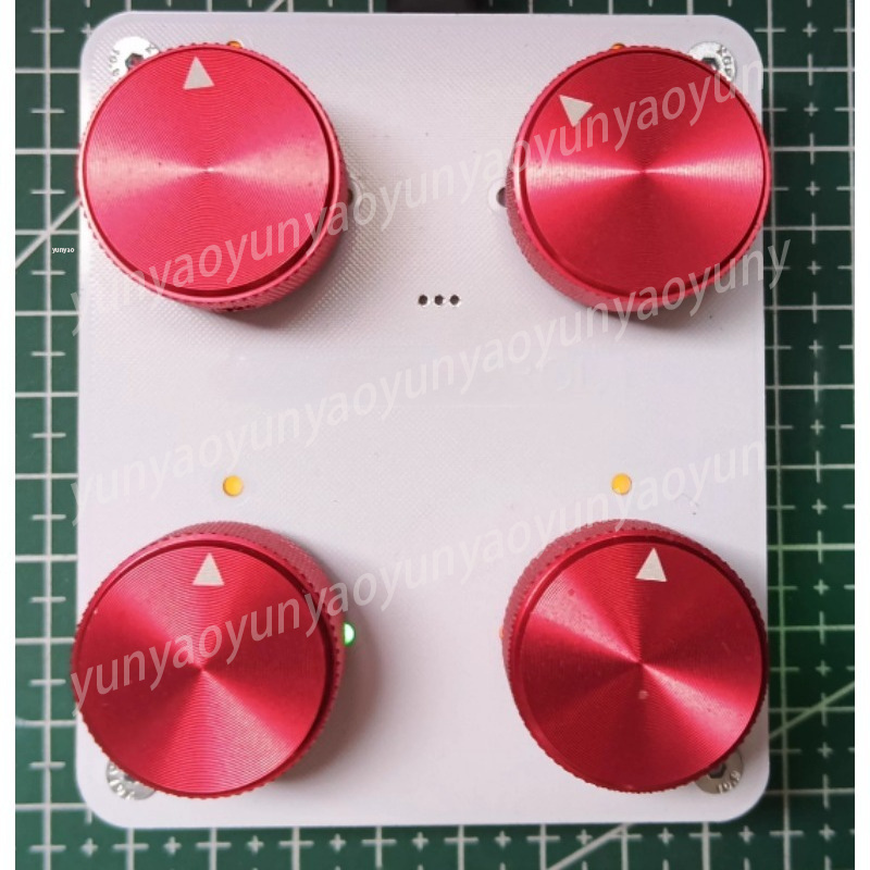 Audio Music Software - คอนโทรลเลอร์ MIDI แบบ 4 ปุ่มปรับแต่งได้เอง พร้อมพอร์ต